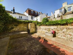 Photo 23- click for photo gallery